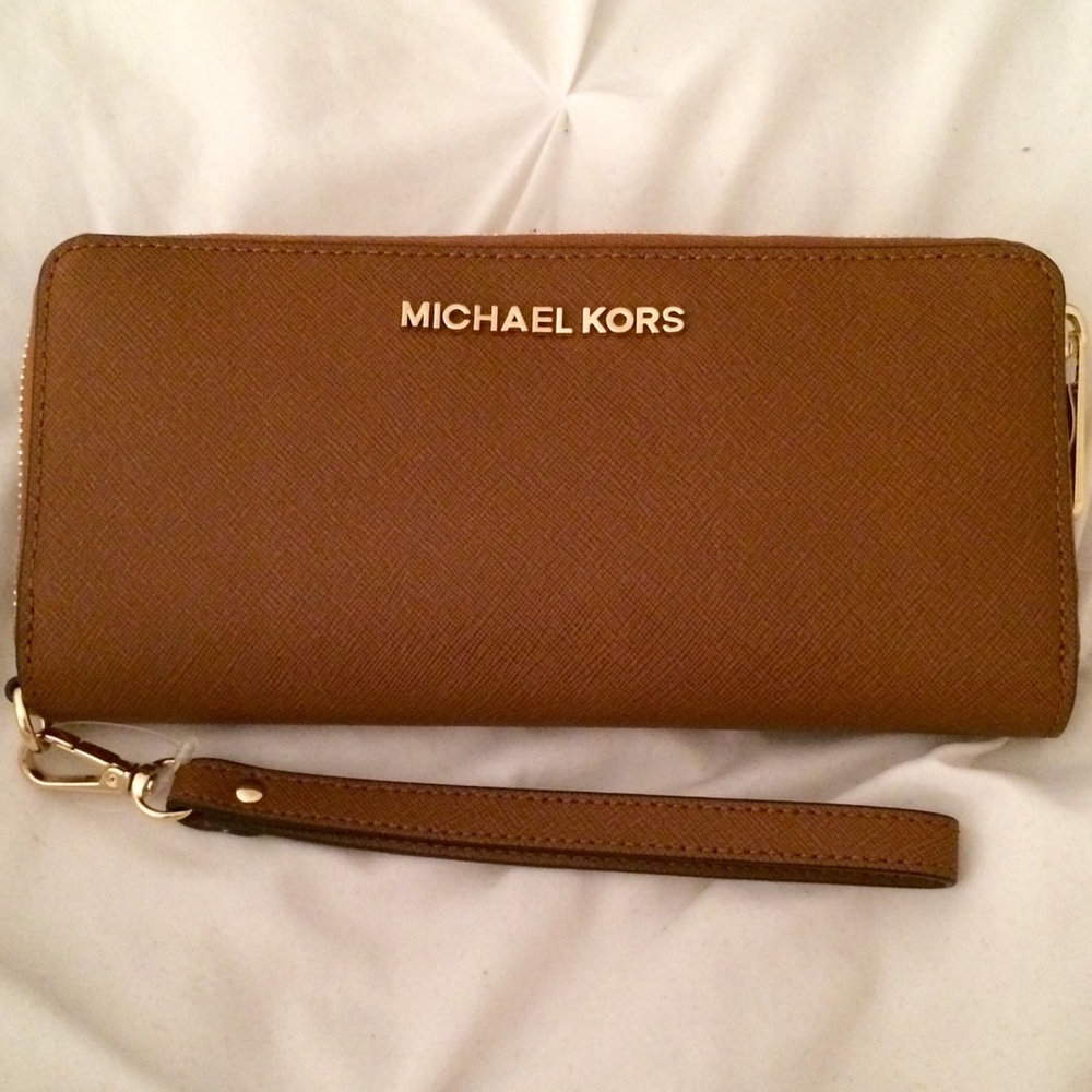 Michael Kors Wallet/Wristlet